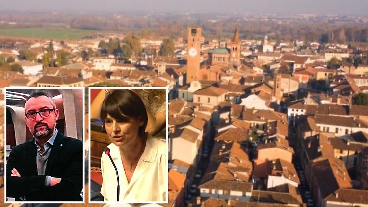 «I fondi solo per i suoi», «Guardi un po’ meglio»