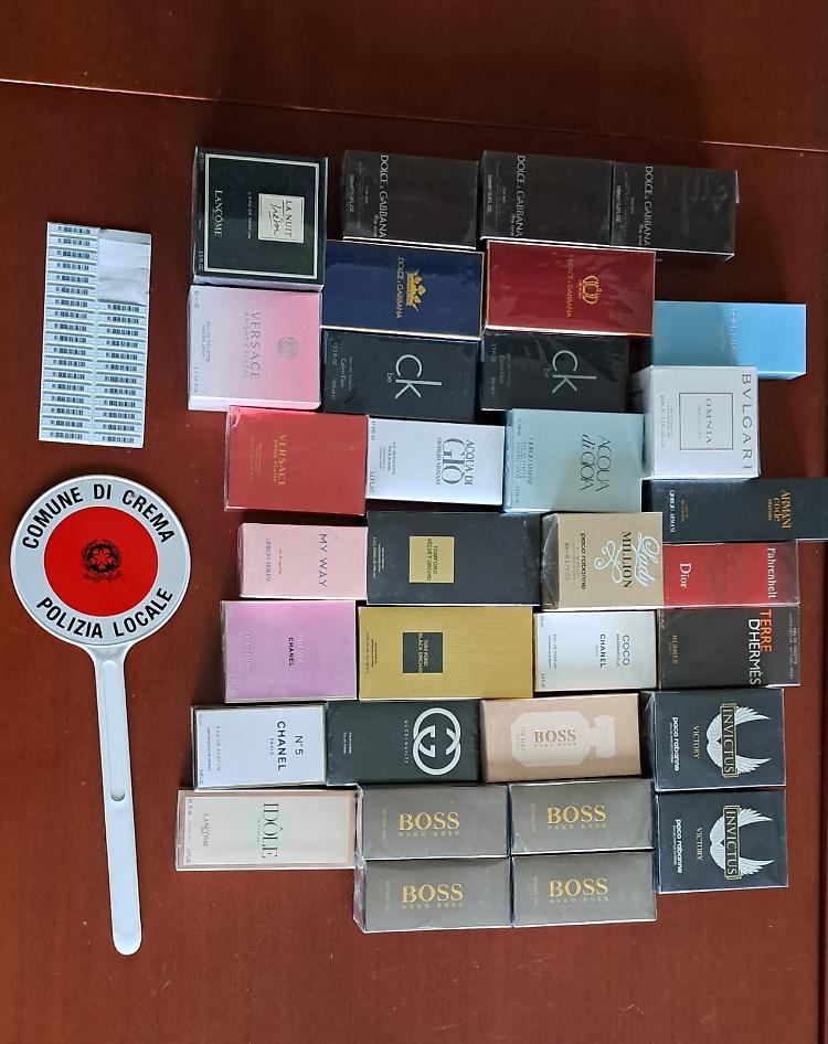 Profumi taroccati: sequestro e denuncia