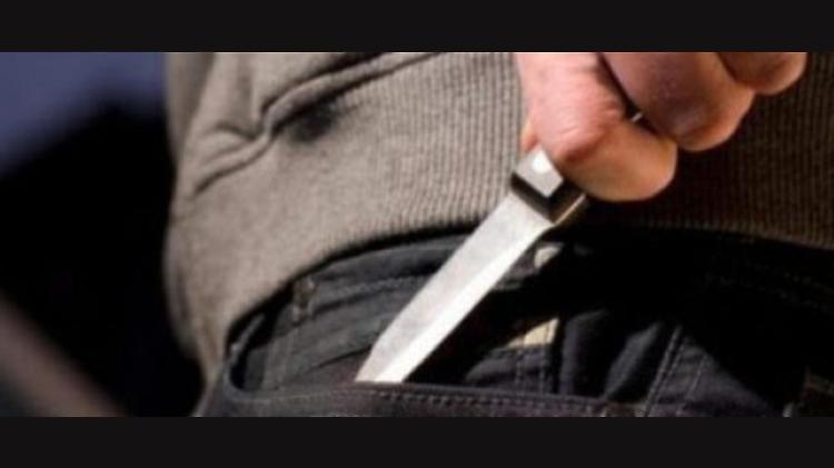 Lama puntata: studenti rapinati in via Mercato