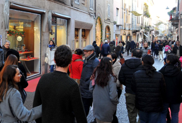 Botteghe del centro: l&rsquo;ora della rinascita