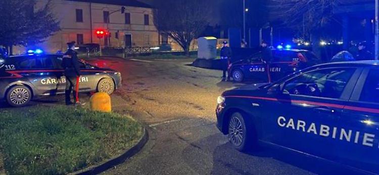 Blitz anti spaccio in piazza di Rauso