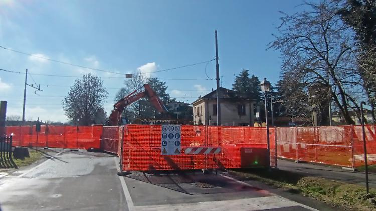 &laquo;Un cancello sui binari&raquo;. Ma Rfi &lsquo;mura&rsquo; l&rsquo;ipotesi