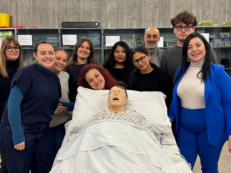 Nasce &laquo;La Crema dell'Infermieristica&raquo;: gli studenti universitari raccontano il corso di laurea sui social