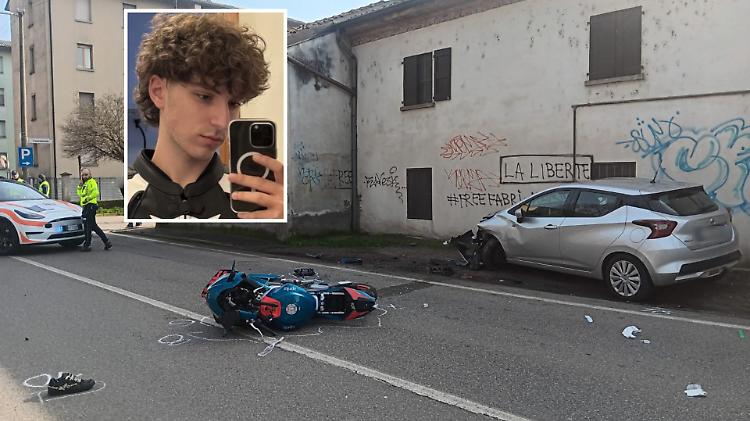 Schianto in via Sesto: il 18enne non ce l'ha fatta