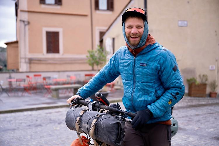 Un filo di seta lungo 13mila chilometri