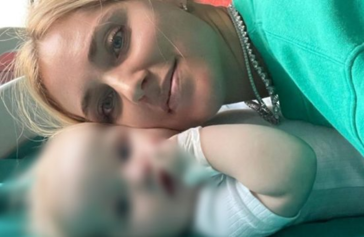 Virus sinciziale, i Ferragnez: &laquo;Se avete bimbi piccoli fate attenzione, &egrave; una brutta bestia&raquo;