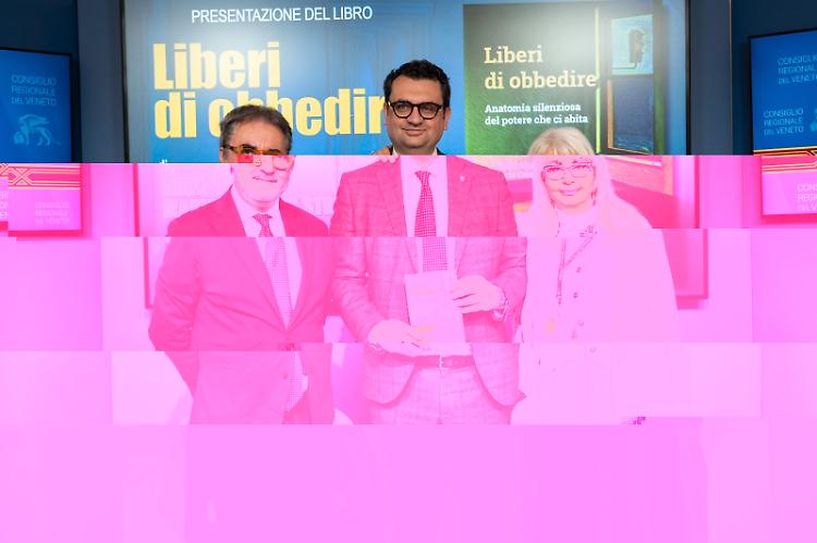 Comunicato Stampa: Presentato libro di Arrigo Abalti e Maria Cristina Strocchi 'Liberi di obbedire'